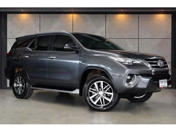 2019 Toyota Fortuner 2.4 V SUV AT (ปี 15-18) B7254